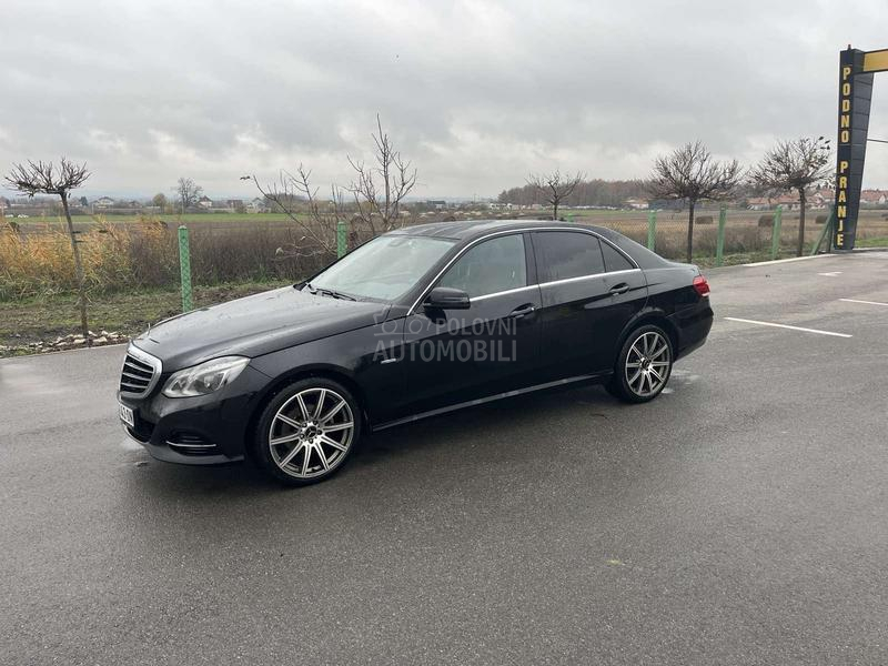 Mercedes Benz E 200 