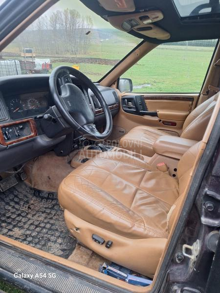 Jeep Grand Cherokee jz 5.2