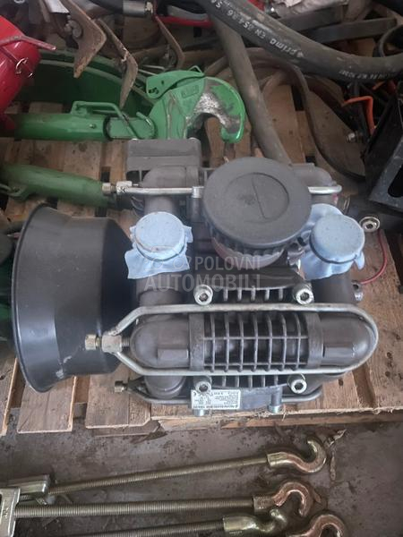 Agromehanika 1000l HLX15