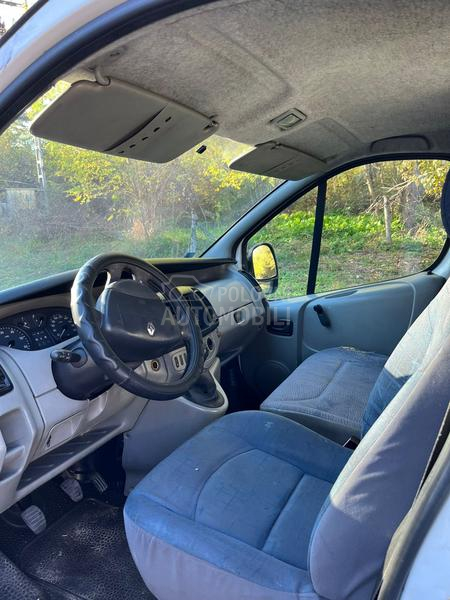 Renault Trafic 