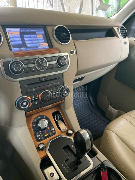 Land Rover Discovery 3.0D HSE