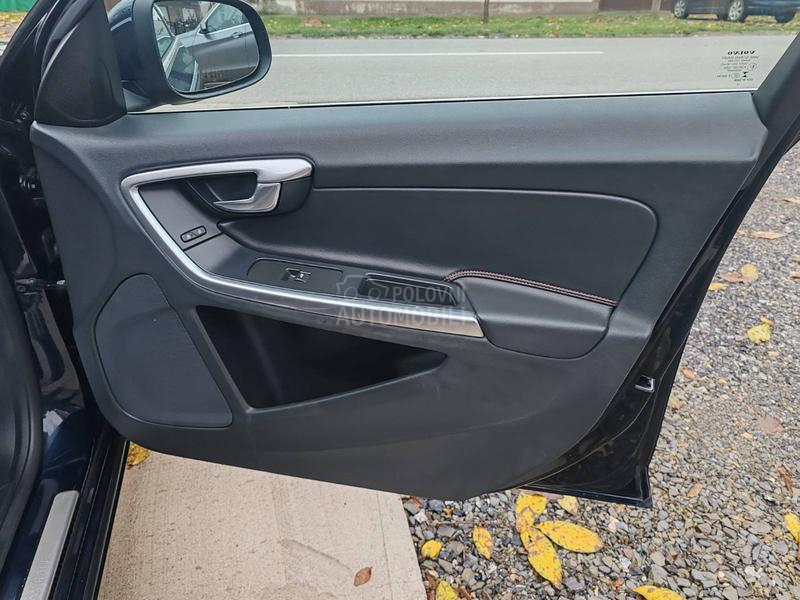 Volvo V60 D3/150hp