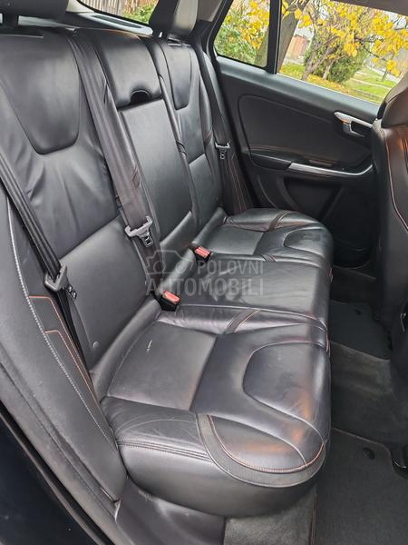 Volvo V60 D3/150hp