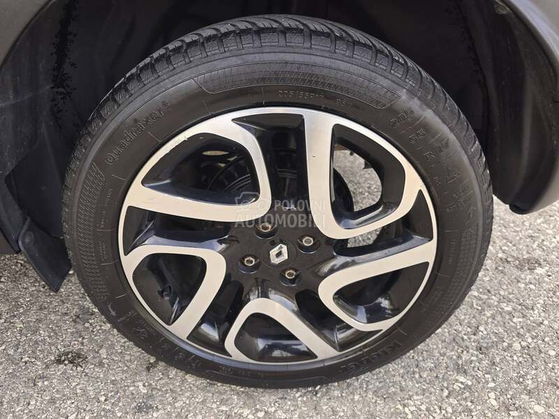 Renault Captur 1.5DCI AUTOM/BICOLOR