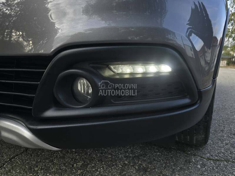 Renault Captur 1.5DCI AUTOM/BICOLOR