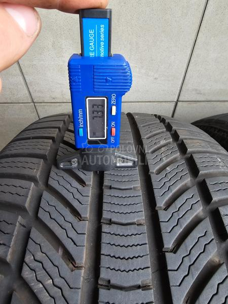 Continental 255/40 R21 Zimska