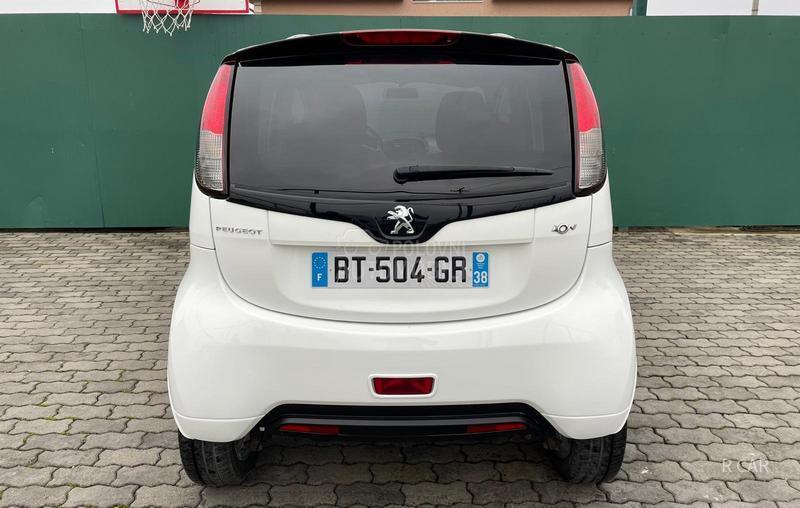 Peugeot iOn T.O.P  T.O.P