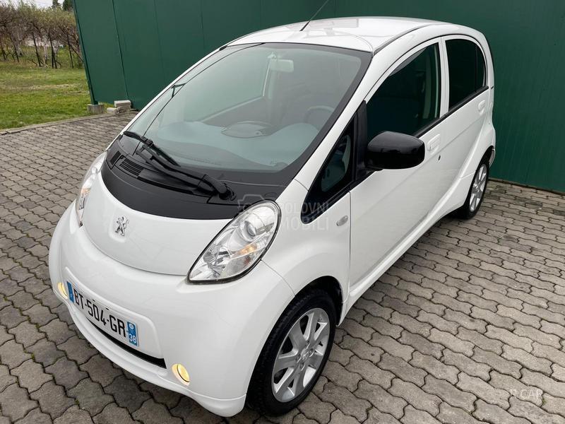 Peugeot iOn T.O.P  T.O.P