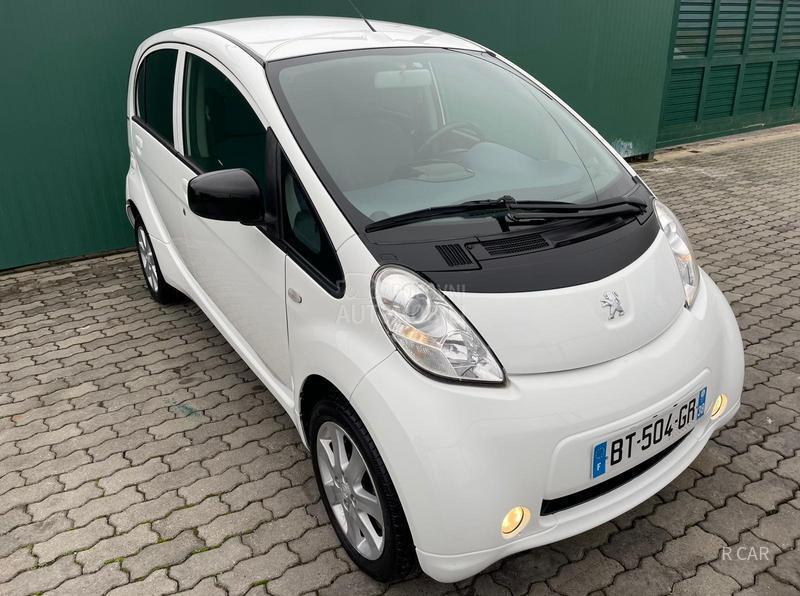 Peugeot iOn T.O.P  T.O.P