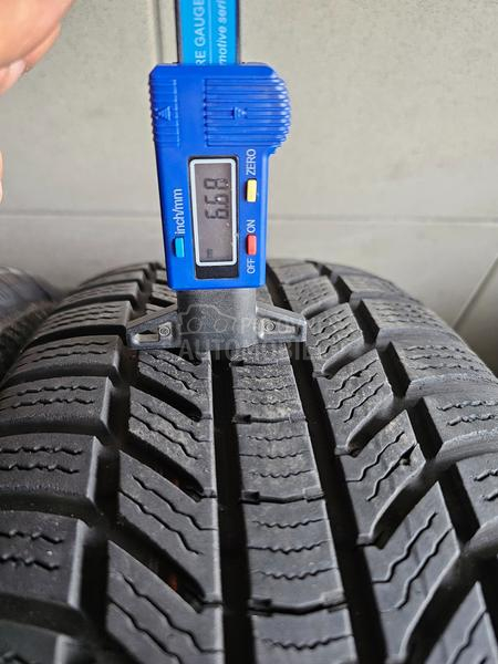 Continental 215/65 R17 Zimska