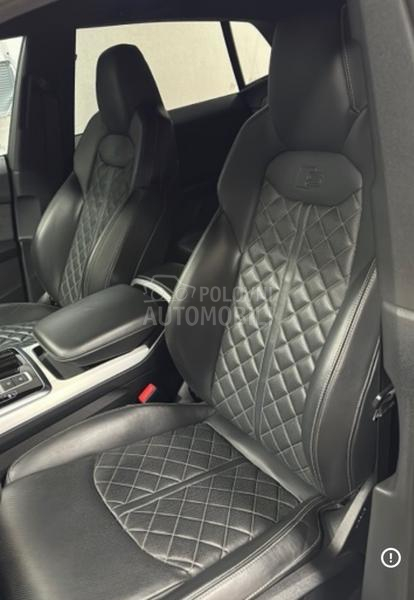Audi Q8 S LINE