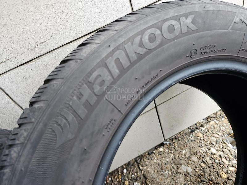 Hankook 205/60 R16 Zimska
