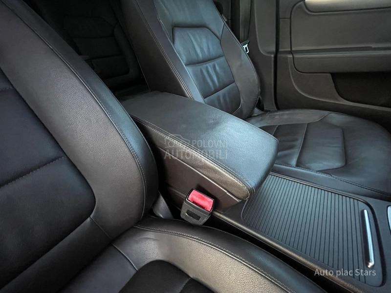 Volkswagen Passat B7 1.6 TDI Pano