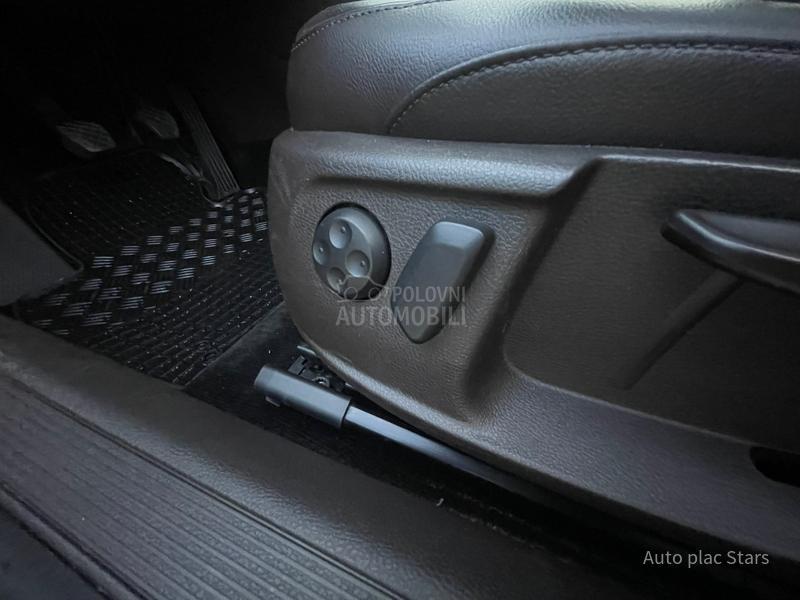 Volkswagen Passat B7 1.6 TDI Pano