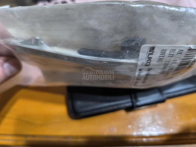 Zmigavac za retrovizor