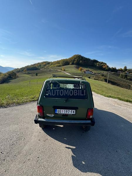 Lada Niva 