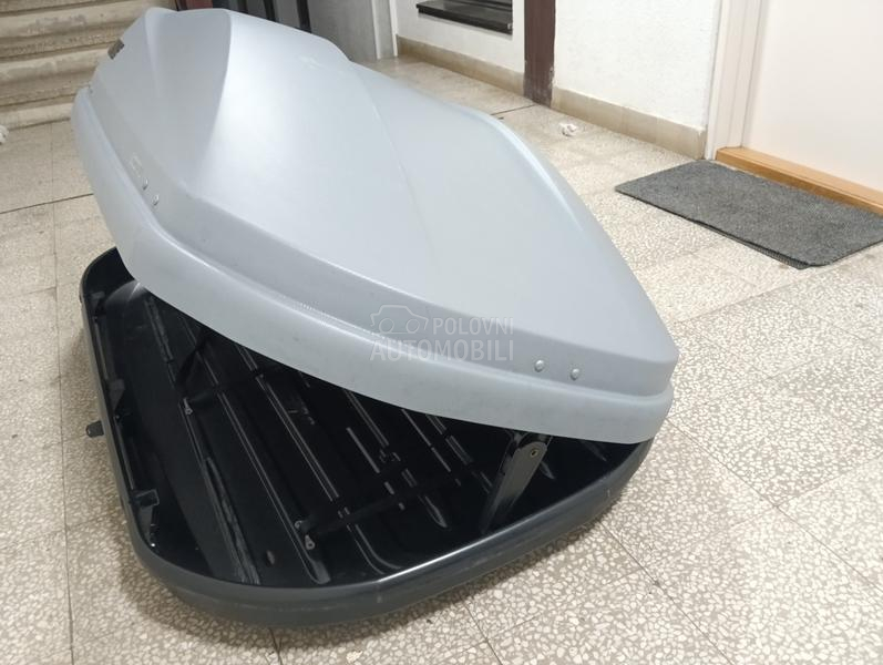 Thule Touring 100 krovni kofer
