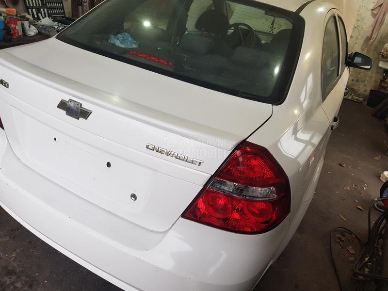 Chevrolet Aveo 12.i 2009. god. -  kompletan auto u delovima