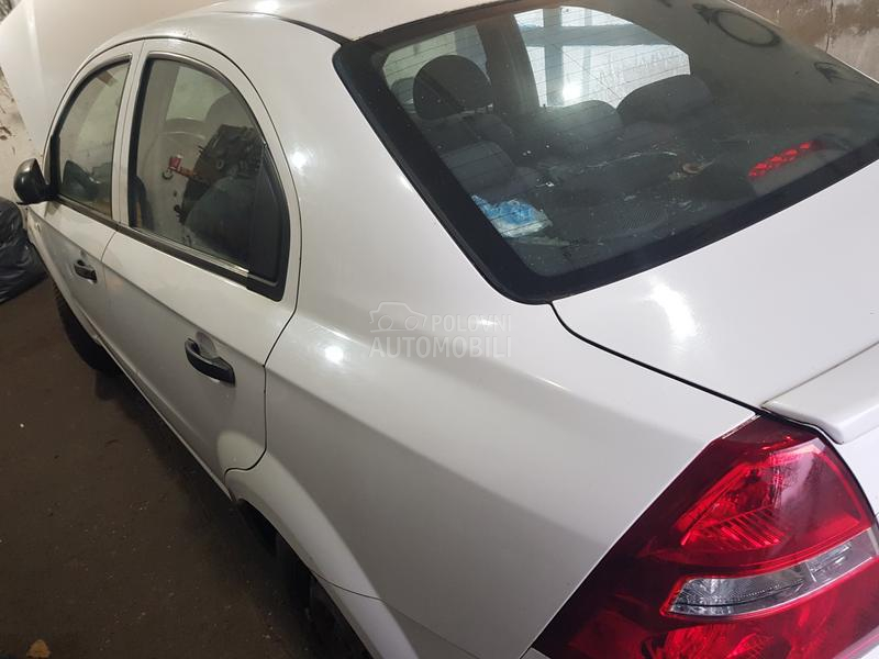 Chevrolet Aveo 12.i 2009. god. -  kompletan auto u delovima