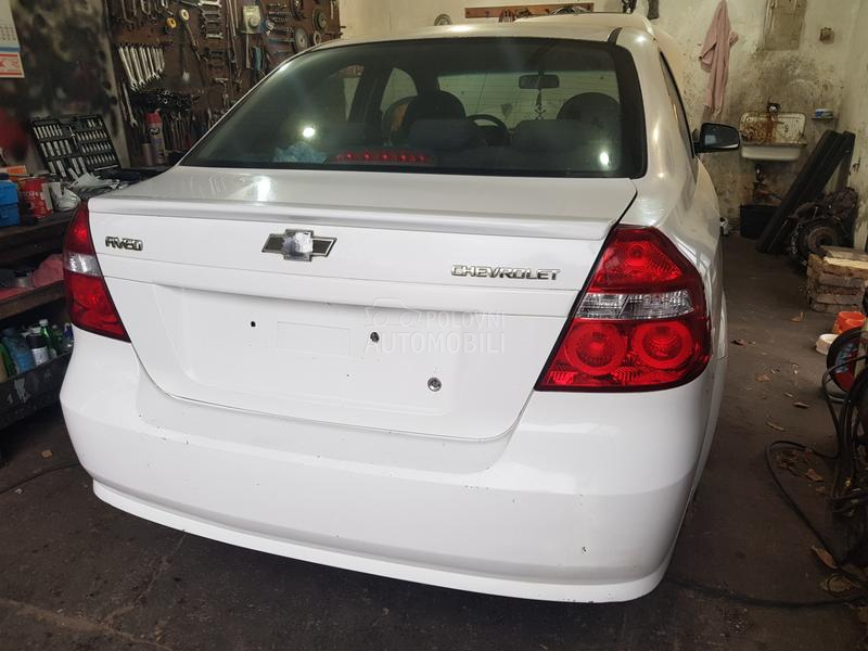 Chevrolet Aveo 12.i 2009. god. -  kompletan auto u delovima
