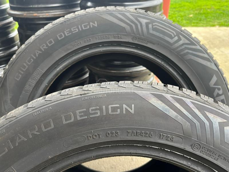 Vredestein 235/55 R17 Zimska