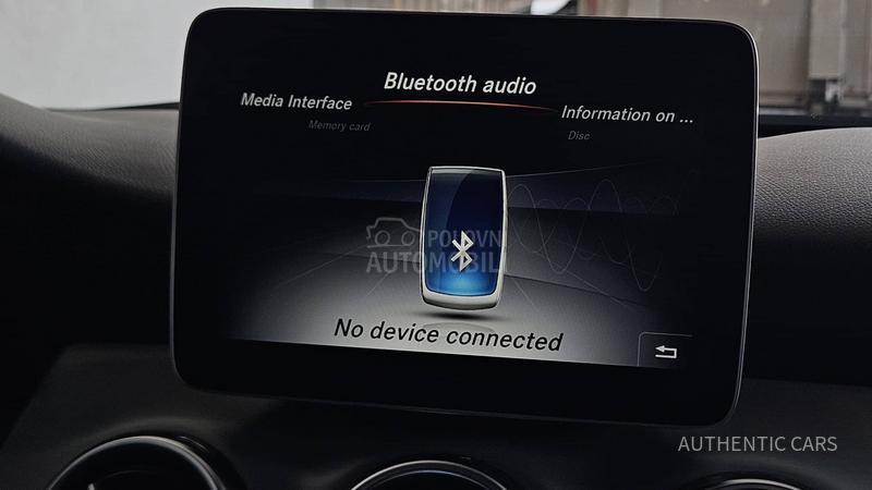 Mercedes Benz GLA 200 AMG