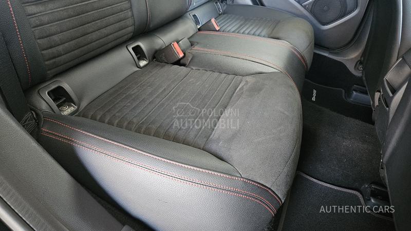 Mercedes Benz GLA 200 AMG