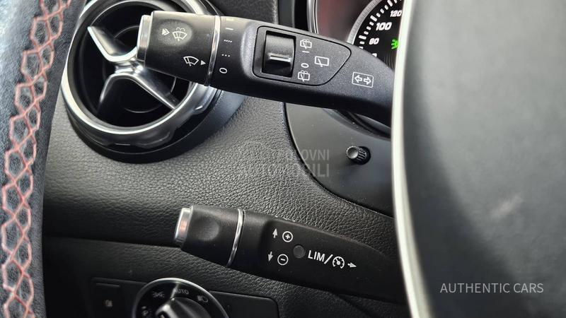 Mercedes Benz GLA 200 AMG