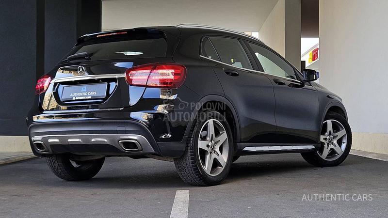 Mercedes Benz GLA 200 AMG