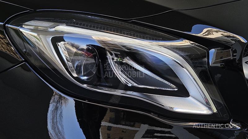 Mercedes Benz GLA 200 AMG