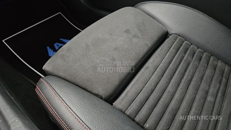 Mercedes Benz GLA 200 AMG