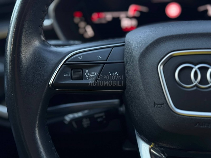 Audi Q3 2.0D/S-Line/Black/20