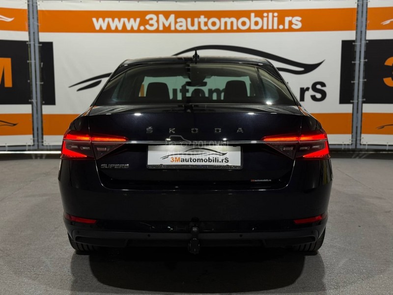 Škoda Superb 2.0D/PREMIUM/KRISTAL