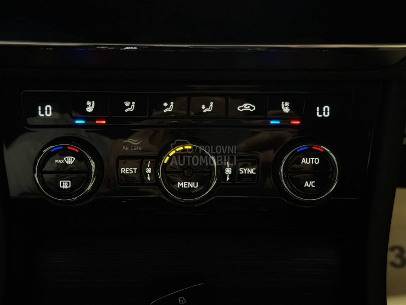 Škoda Superb 2.0D/PREMIUM/KRISTAL