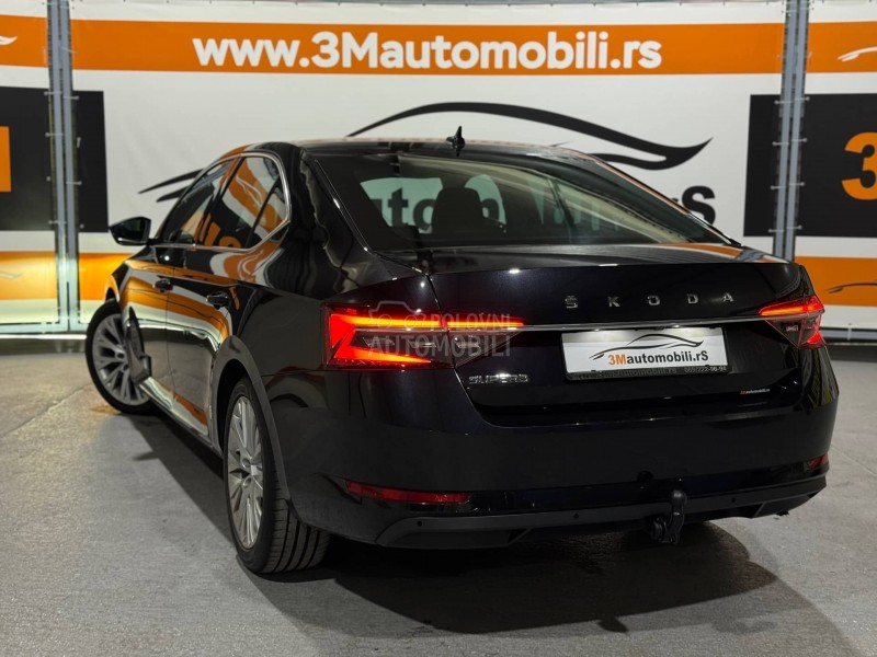 Škoda Superb 2.0D/PREMIUM/KRISTAL