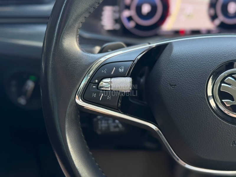 Škoda Superb 2.0D/PREMIUM/KRISTAL