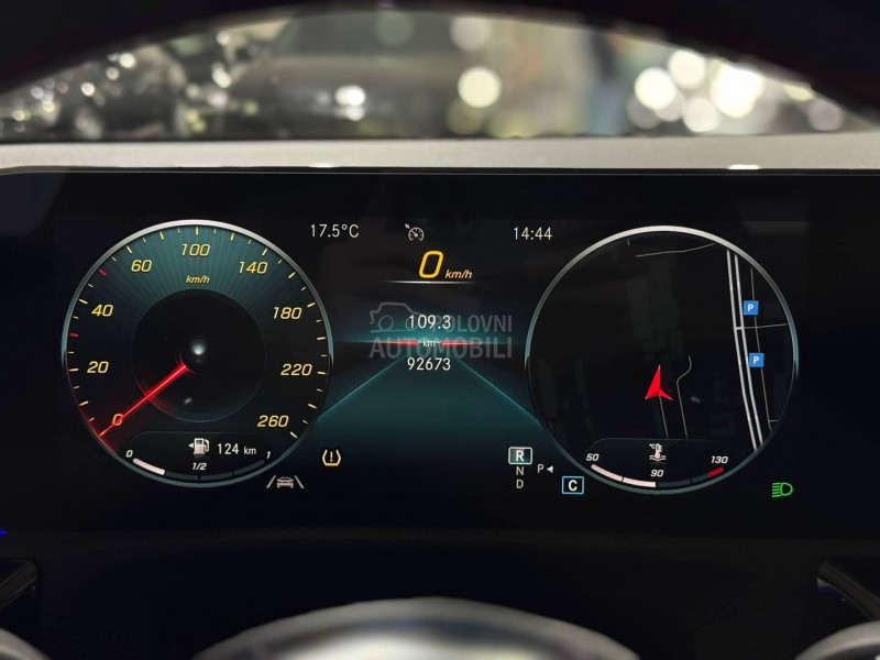 Mercedes Benz CLA 200 D/AMG/BLACK