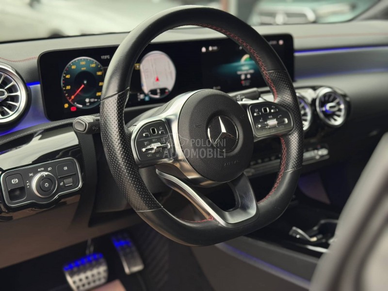 Mercedes Benz CLA 200 D/AMG/BLACK