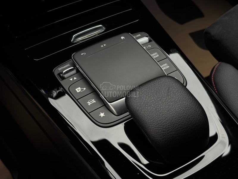 Mercedes Benz CLA 200 D/AMG/BLACK