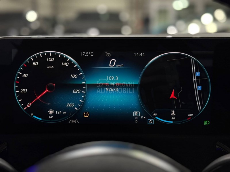 Mercedes Benz CLA 200 D/AMG/BLACK