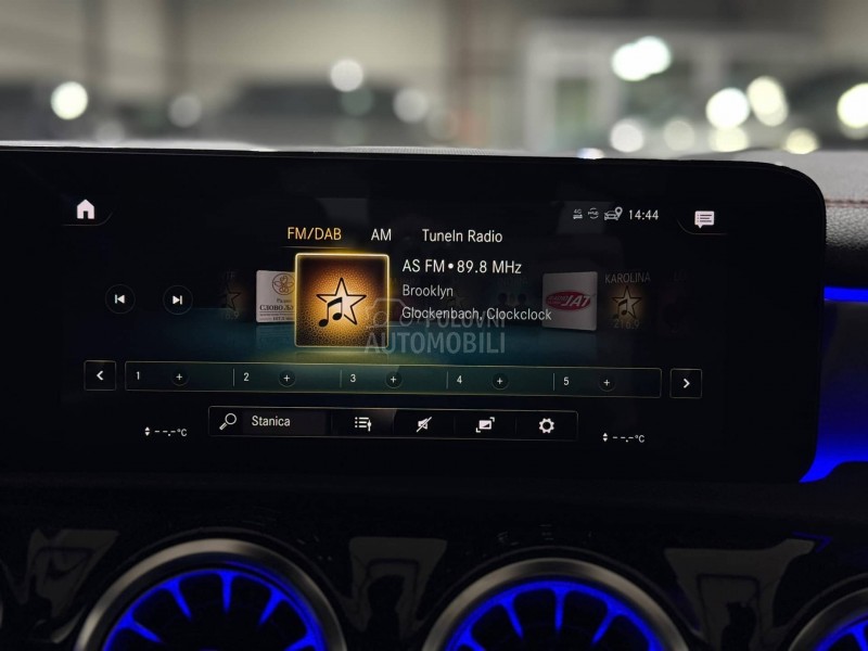 Mercedes Benz CLA 200 D/AMG/BLACK