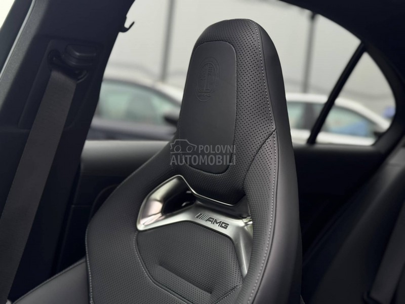 Mercedes Benz C 63 AMG SePERFORMANCE/F1/680