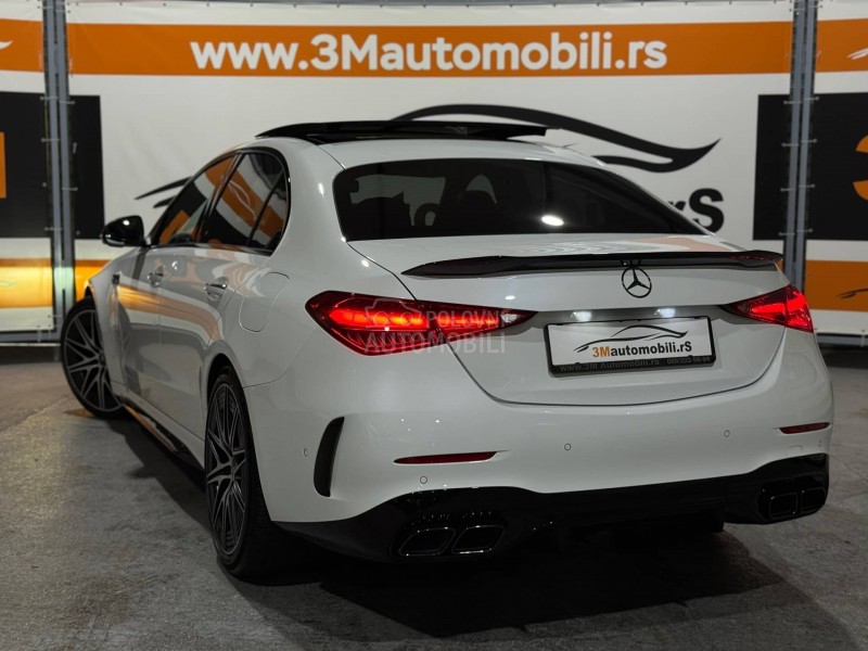 Mercedes Benz C 63 AMG SePERFORMANCE/F1/680