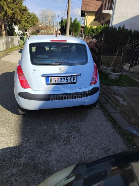 Lancia Ypsilon 