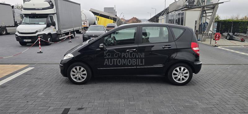 Mercedes Benz A 150 1.5ELEGANCE