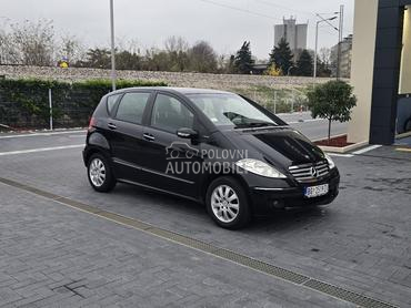 Mercedes Benz A 150 1.5ELEGANCE