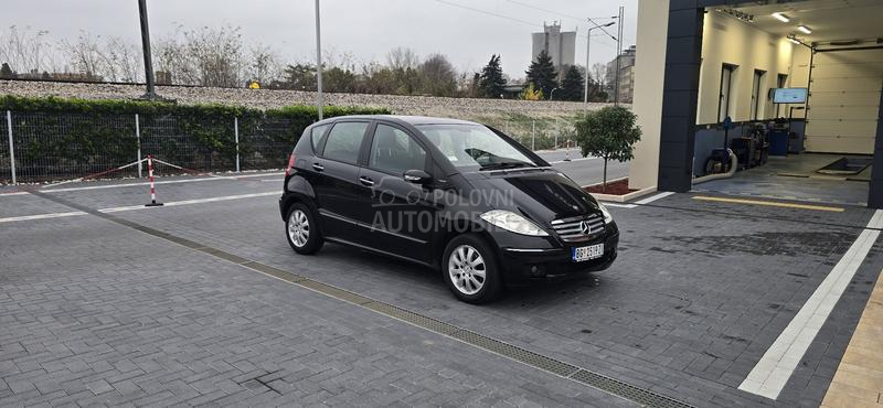 Mercedes Benz A 150 1.5ELEGANCE