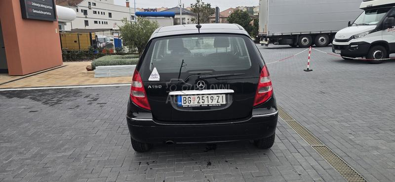 Mercedes Benz A 150 1.5ELEGANCE