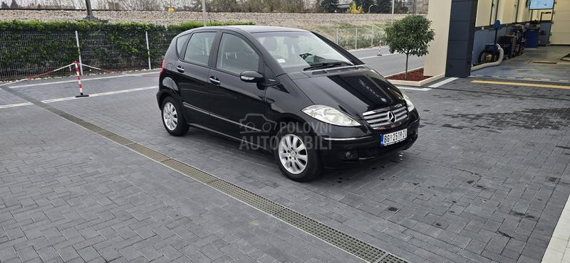 Mercedes Benz A 150 1.5ELEGANCE