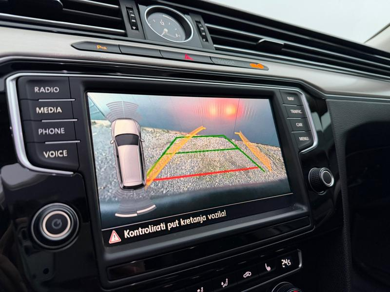 Volkswagen Passat B8 R-Line VIRTUAL//DSG